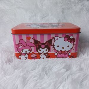 Hello Kitty & Friends Valentine's Day Tin Box
